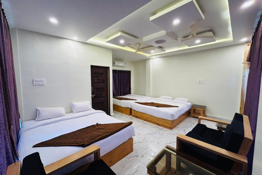 Rajhans resorts 6 Sharing river side room resorts in dandeli